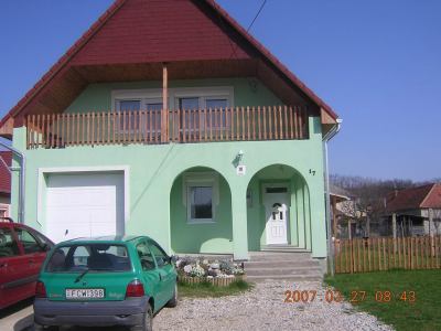 Pipacs Vendégház  - Egerszalók